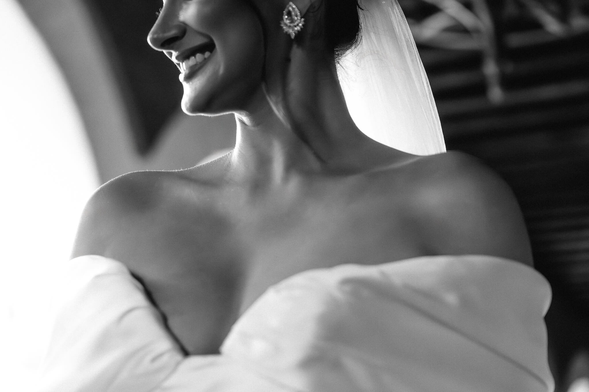 Hudson Valley bride details showcasing the dress texture and accesories details